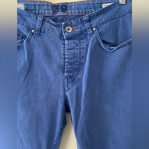 BOGGI MILANO Button Fly JEANS Men’s Size 31